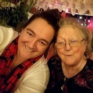 Meet your Posher, Kelly